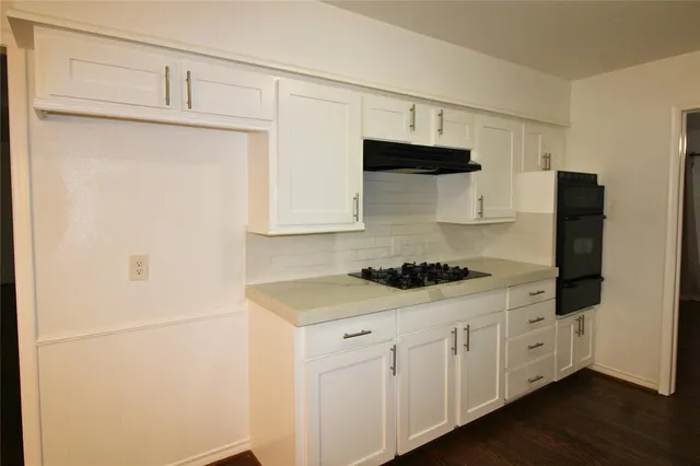 $2,300 | 3132 Dorrington Drive, Dallas, TX 75228