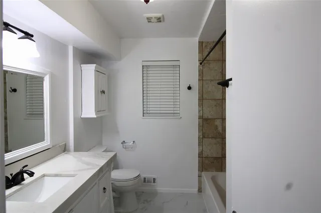 $2,300 | 3132 Dorrington Drive, Dallas, TX 75228