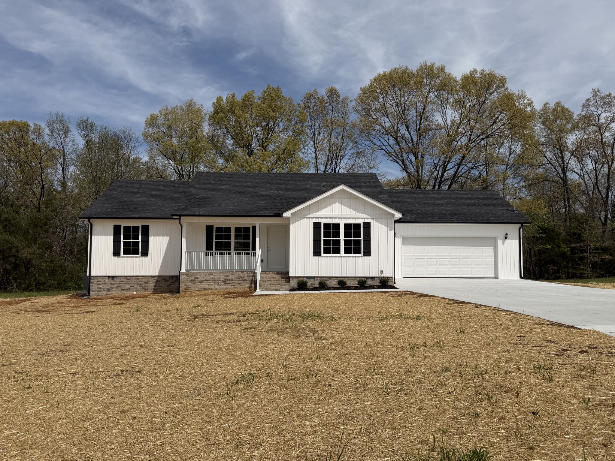 52 Sunset Falls Road Tullahoma, TN 37388 - Photo 1 of 23