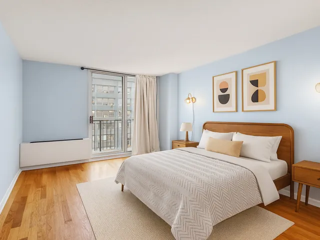 $2,650 | 4170 North Marine Drive, Unit 14H, Chicago, IL 60613