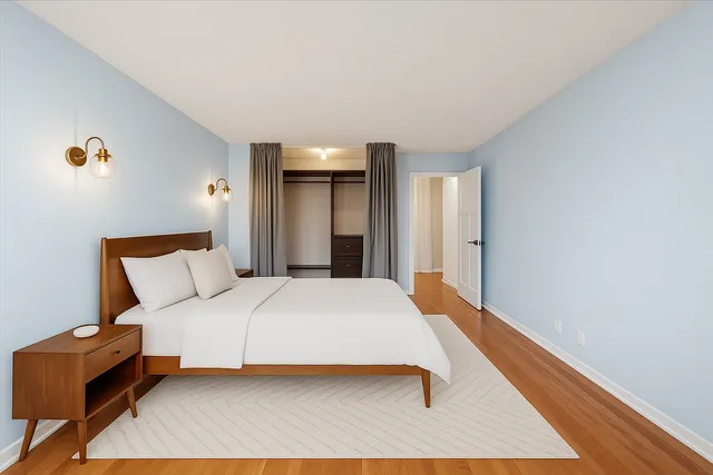 $2,650 | 4170 North Marine Drive, Unit 14H, Chicago, IL 60613