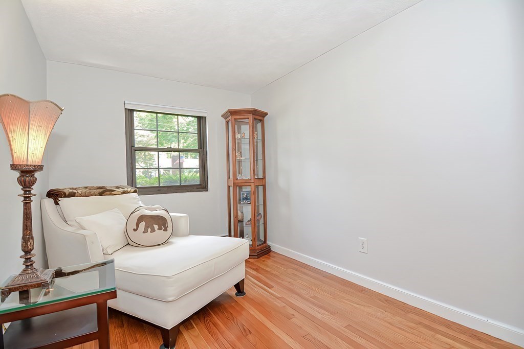 76 Renwick Road, Unit D Wakefield, MA 01880 - Photo 23 of 40