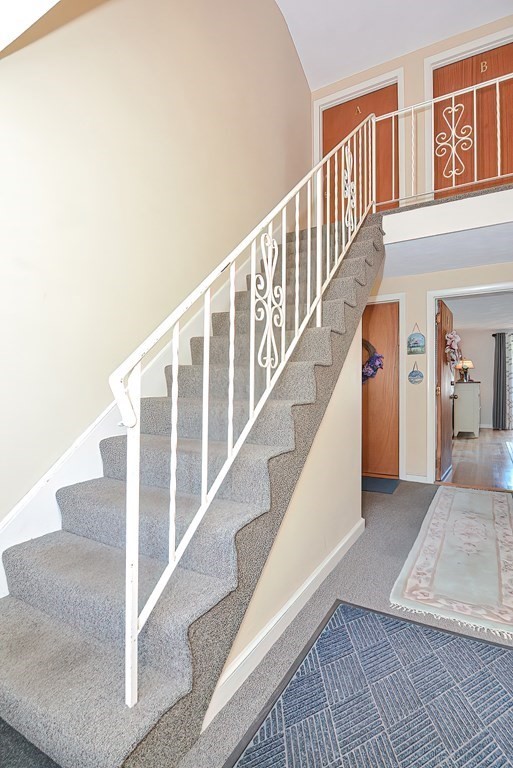 76 Renwick Road, Unit D Wakefield, MA 01880 - Photo 6 of 40