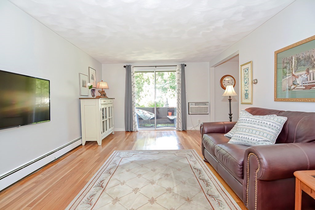 76 Renwick Road, Unit D Wakefield, MA 01880 - Photo 8 of 40