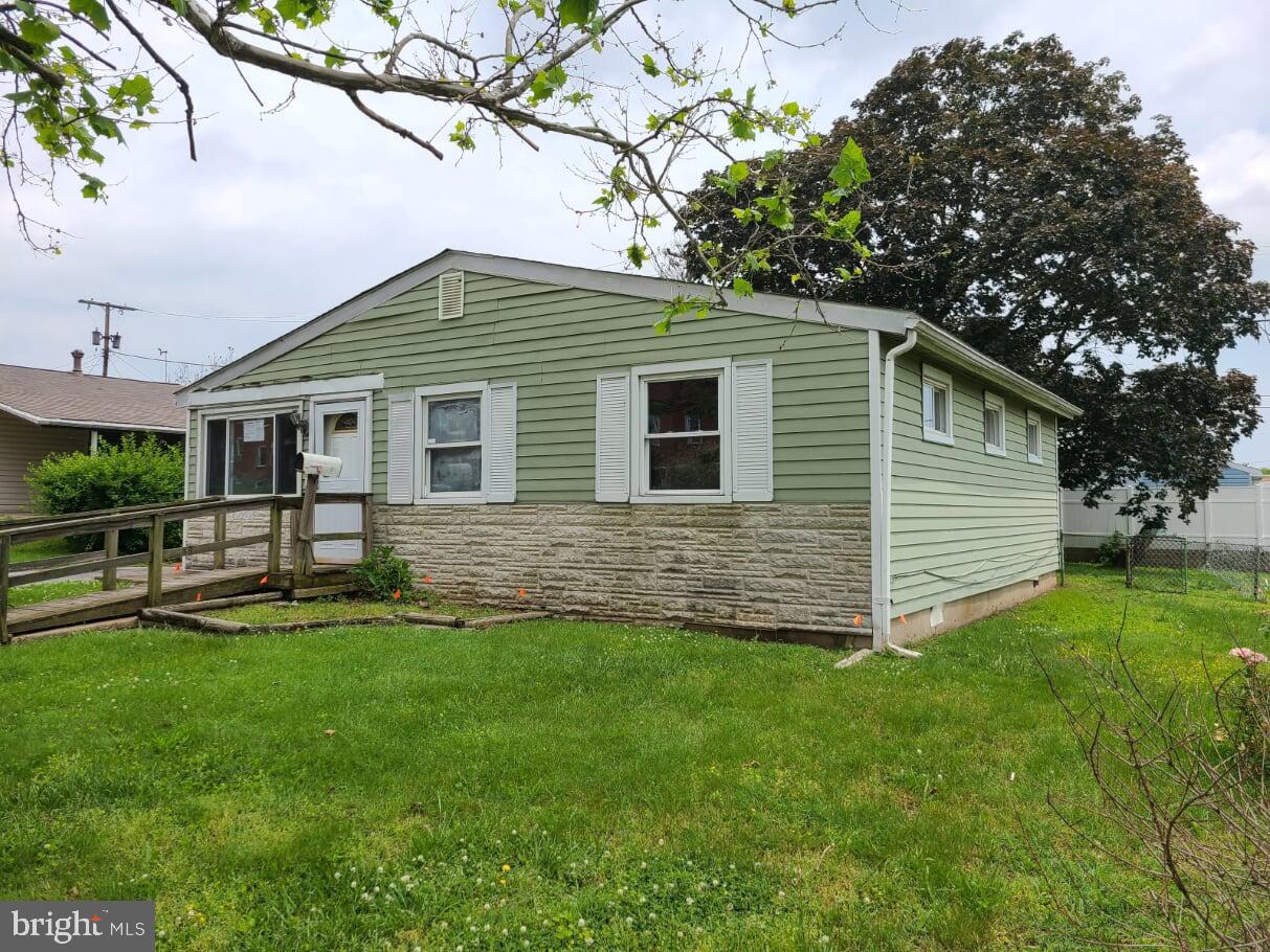 3007 Sollers Point Road Dundalk, MD 21222 - Photo 3 of 21 Side
