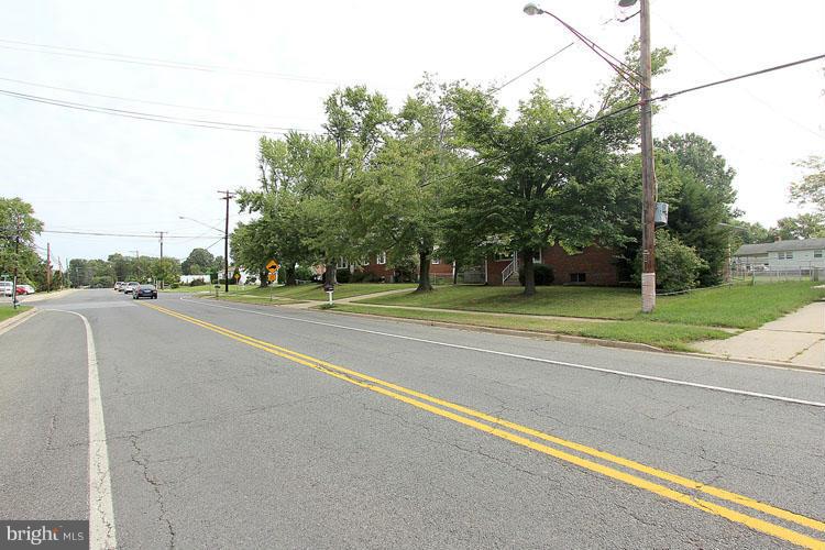 9002 Oxon Hill Road Fort Washington, MD 20744 - Photo 2 of 30 Street