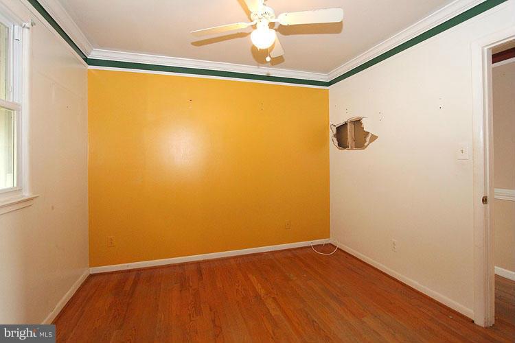 9002 Oxon Hill Road Fort Washington, MD 20744 - Photo 23 of 30 Bedroom