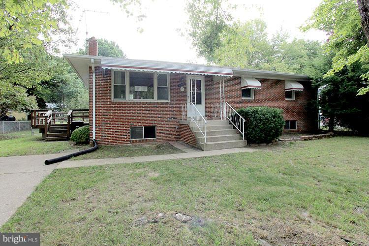 9002 Oxon Hill Road Fort Washington, MD 20744 - Photo 4 of 30 Exterior (Front)