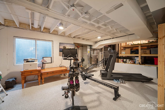 8 Winthrop New Road Sugar Grove, IL 60554 - Photo 28 of 38 a view of a room with gym equipment