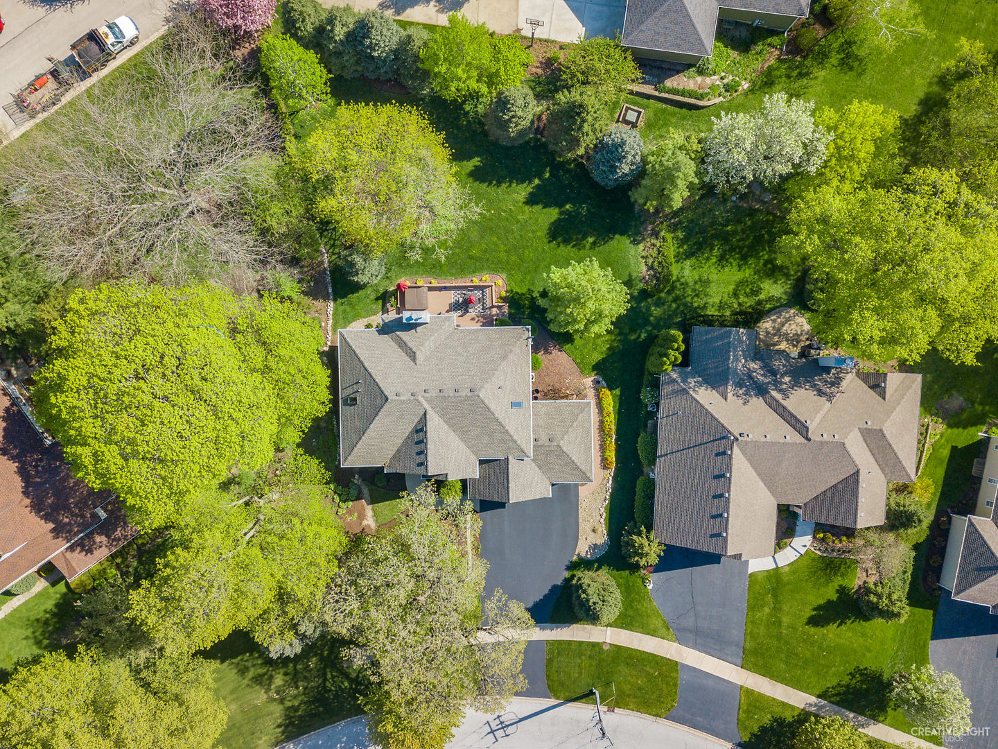 8 Winthrop New Road Sugar Grove, IL 60554 - Photo 35 of 38 an aerial view of a house