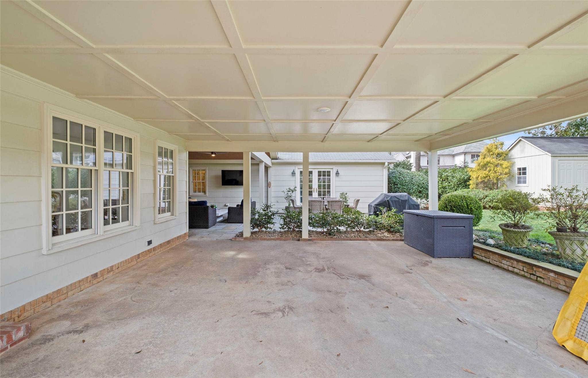 3136 Clarendon Road Charlotte, NC 28211 - Photo 42 of 47 a view of a patio with potted plants