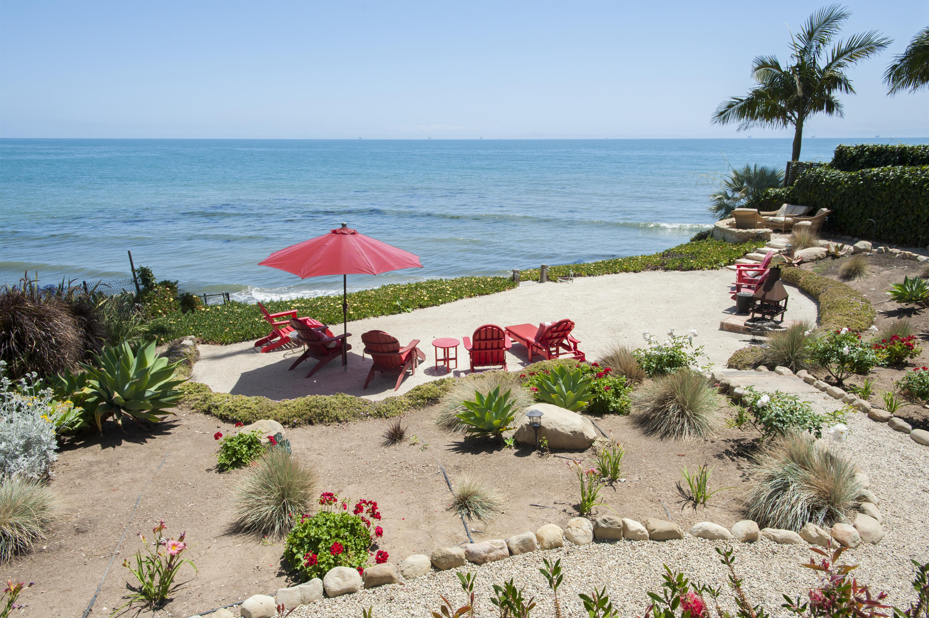 3284 Beach Club Road Carpinteria, CA 93013 - Photo 3 of 17 a view of an outdoor space