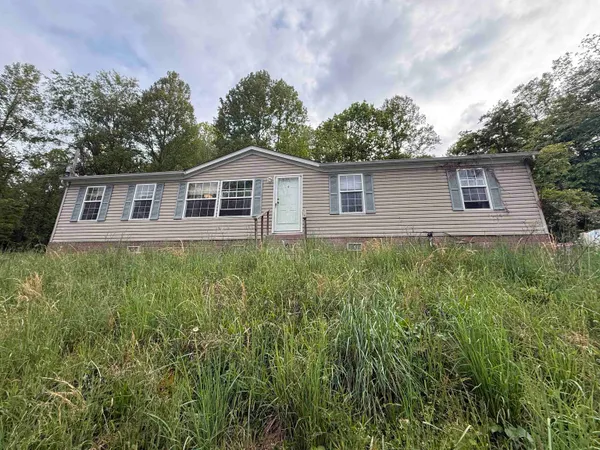 $141,250 | 3396 State Route 3307, Greenup, KY 41144