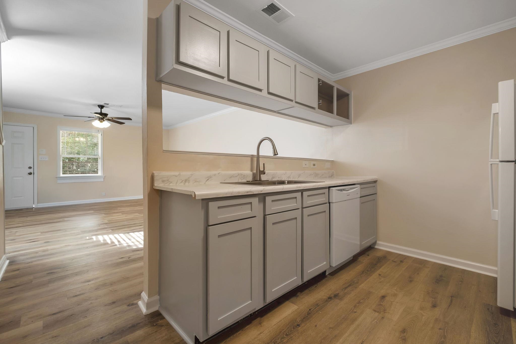 1300 Ocala Road, Unit C Tallahassee, FL 32304 - Photo 1 of 24