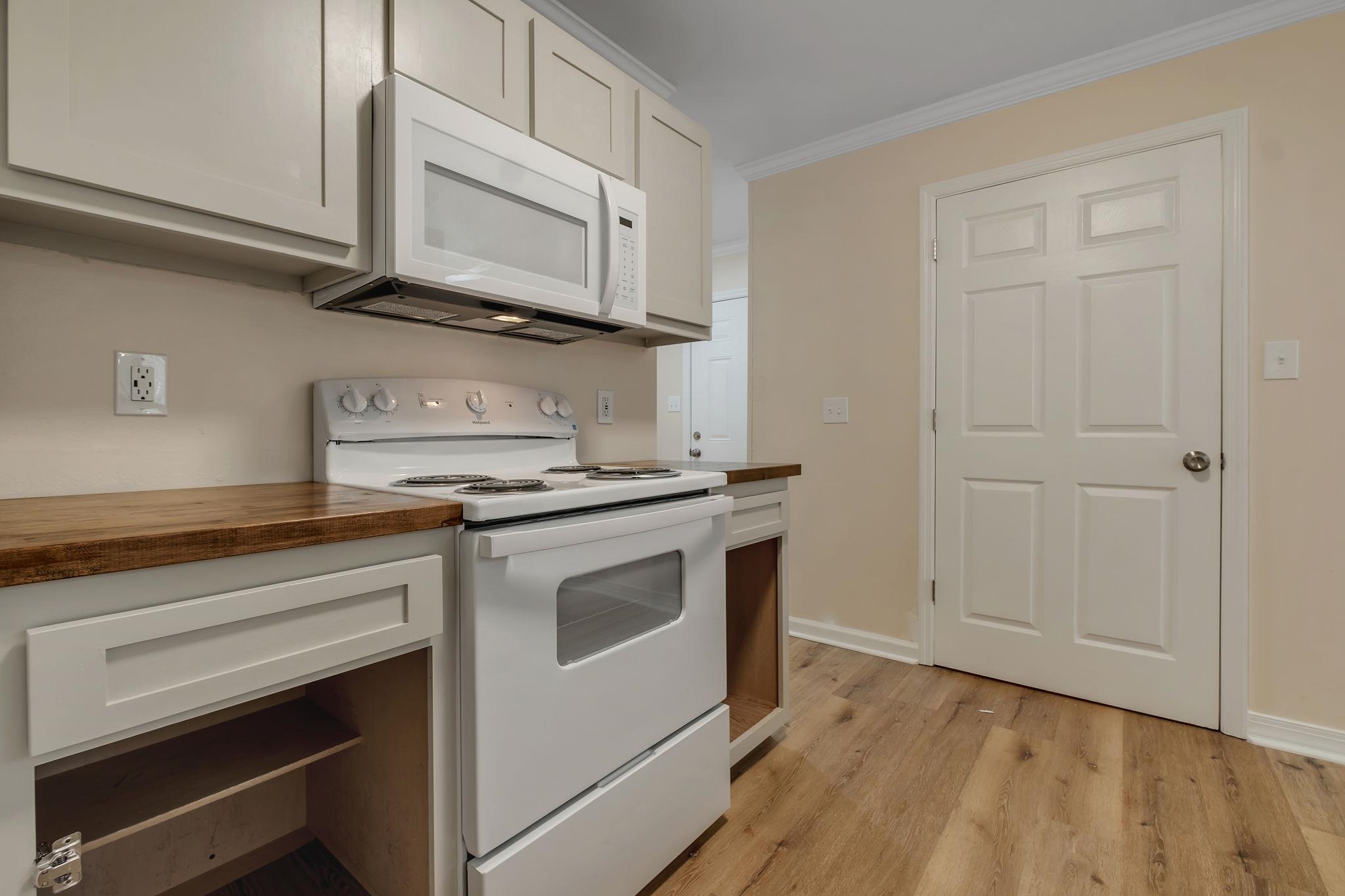 1300 Ocala Road, Unit C Tallahassee, FL 32304 - Photo 4 of 24