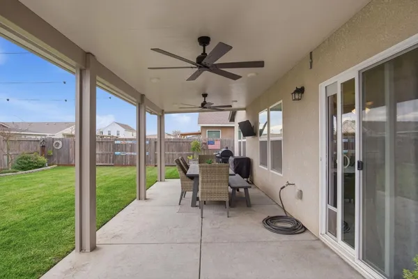 $499,900 | 12088 Kadota Avenue, Waterford, CA 95386