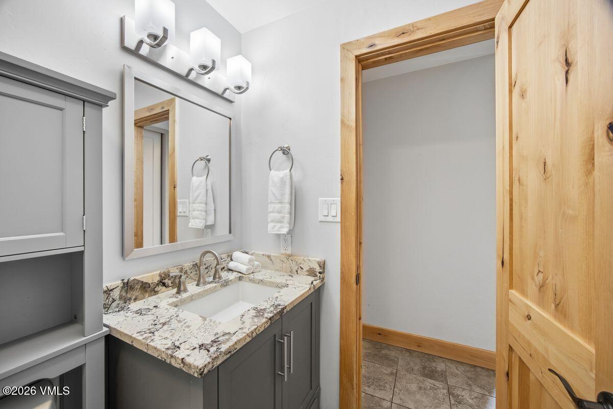 120 Gopher Road, Unit 14 Avon, CO 81620 - Photo 30 of 57 Second Bath