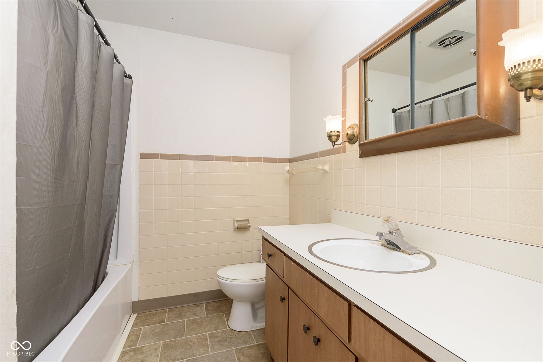 1735 Poplar Street Anderson, IN 46012 - Photo 19 of 25