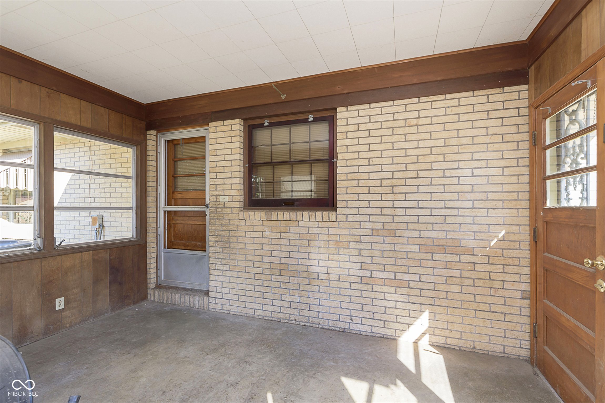 1735 Poplar Street Anderson, IN 46012 - Photo 21 of 25