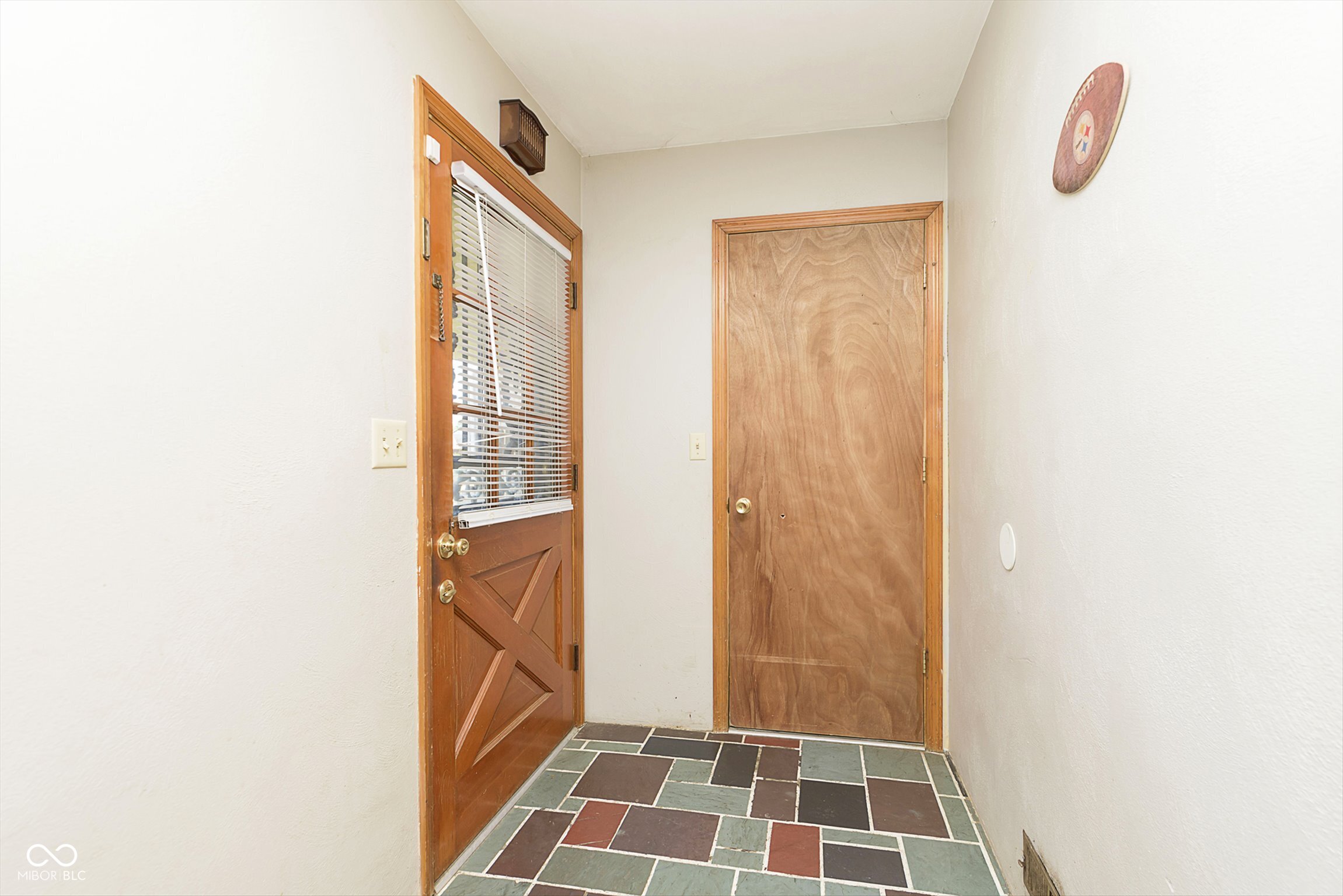 1735 Poplar Street Anderson, IN 46012 - Photo 4 of 25