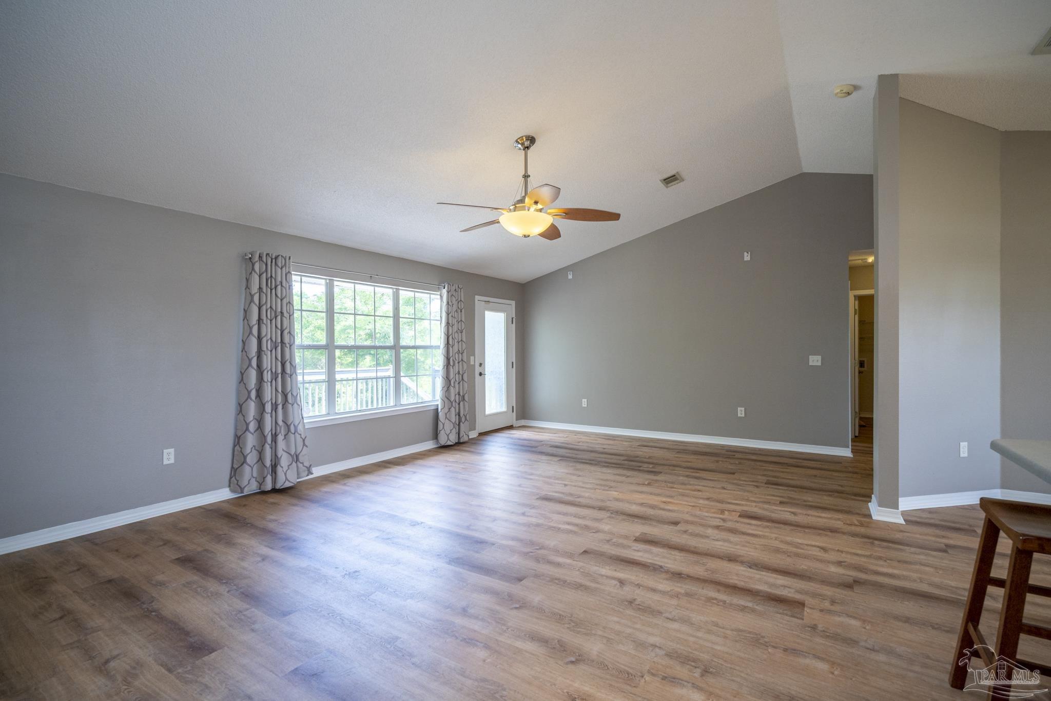 6161 Meursalt Road Milton, FL 32570 - Photo 23 of 41