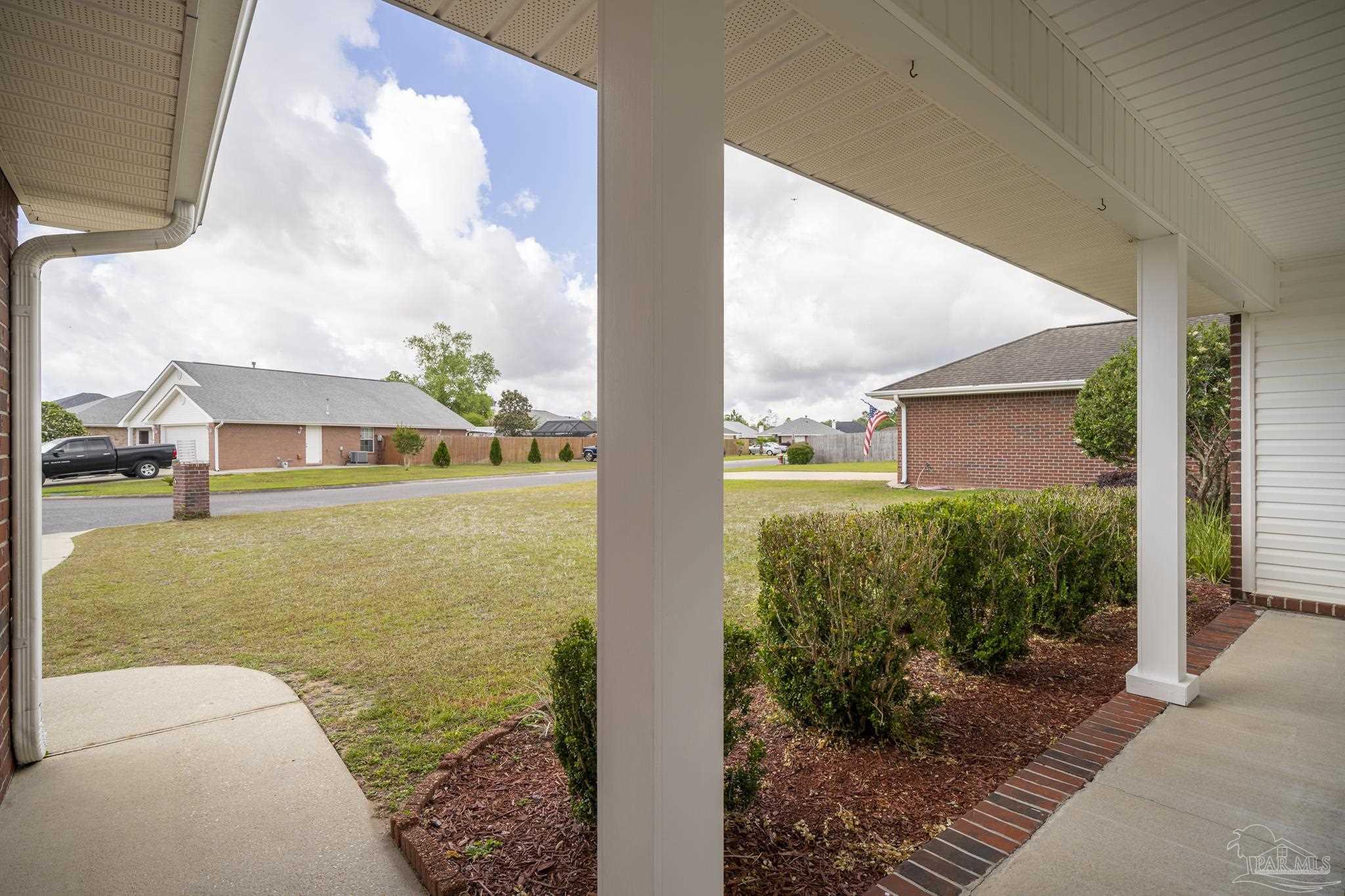 6161 Meursalt Road Milton, FL 32570 - Photo 3 of 41