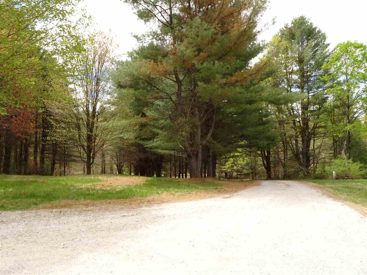 22 Threshing Mill Road Sanbornton, NH 03269 - Photo 2 of 13