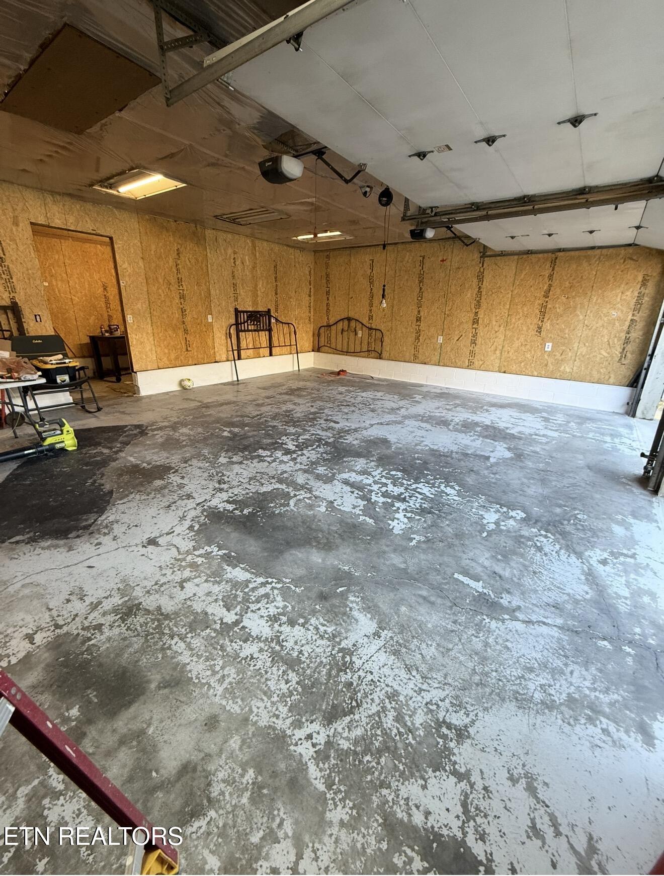 275 Allensville Road Sevierville, TN 37876 - Photo 33 of 37 IMG_3585