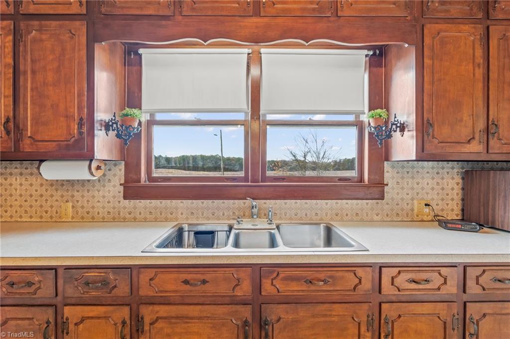 572 Bombay Road Denton, NC 27239 - Photo 15 of 49