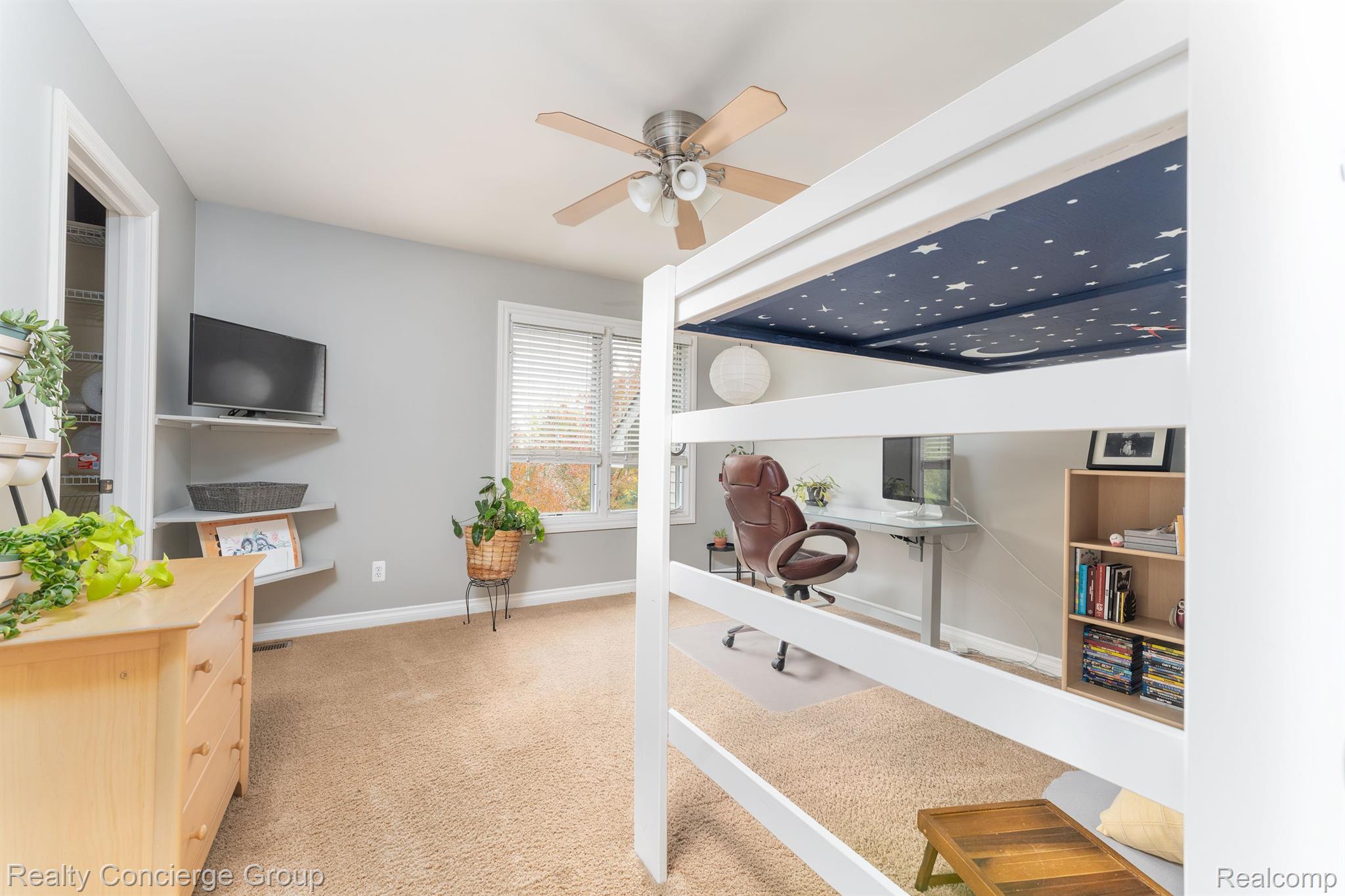 1172 Thorn Ridge Drive Howell, MI 48843 - Photo 30 of 71 So much space & great lighting