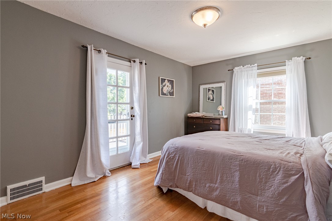 3830 Faversham Road Cleveland, OH 44118 - Photo 19 of 31 Gallery Image 19