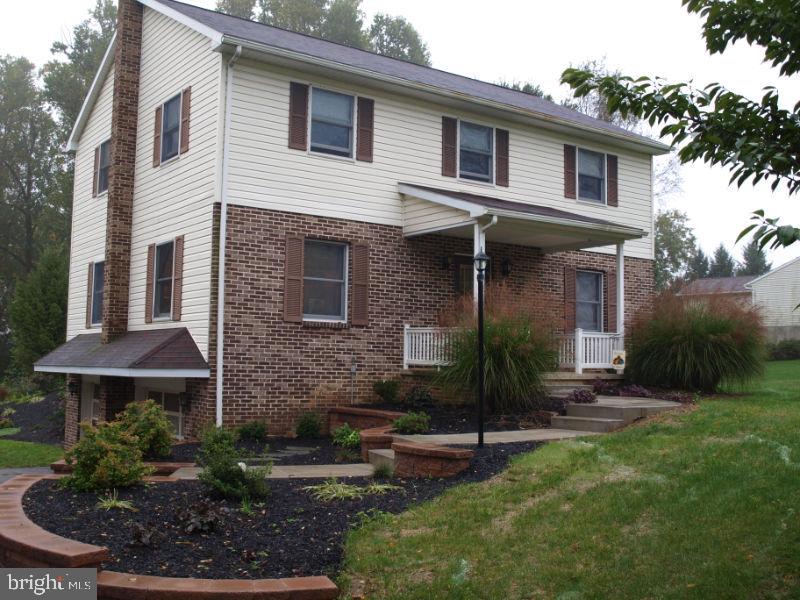 260 West Girl Scout Road Stevens, PA 17578 - Photo 1 of 22 Gallery Image 1