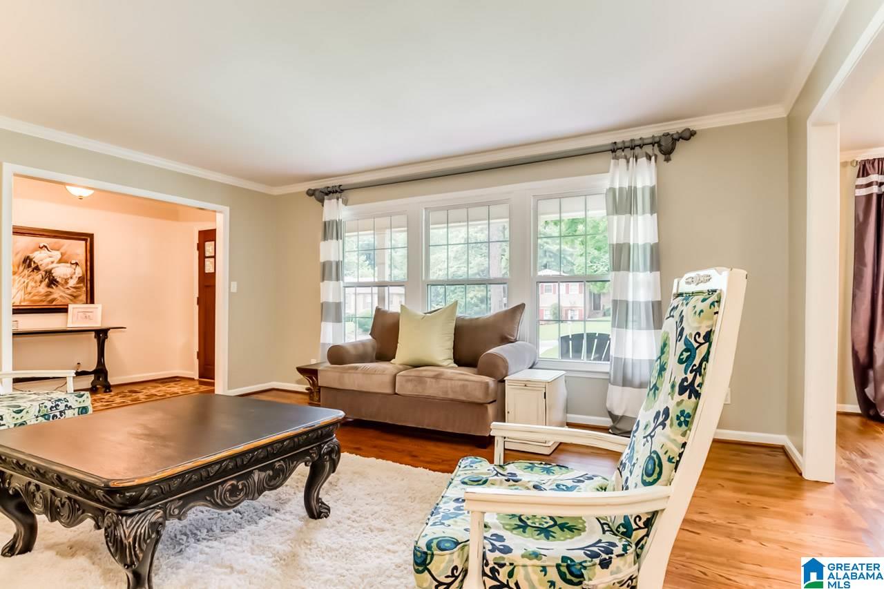1811 Seneca Road Vestavia Hills, AL 35216 - Photo 10 of 49