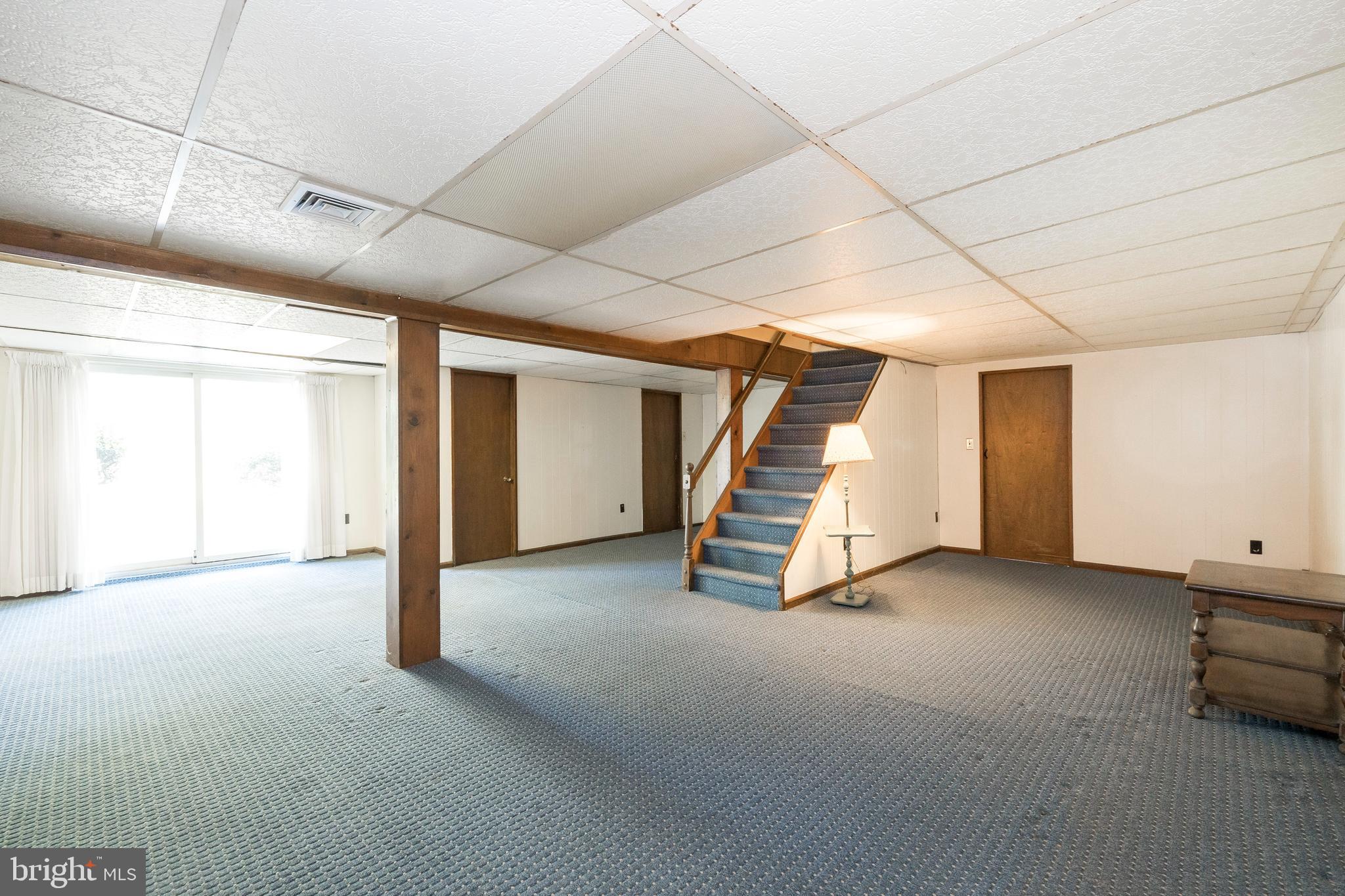 8 Benburb Road Phoenixville, PA 19460 - Photo 20 of 23 Family Room with Sliders to Patio