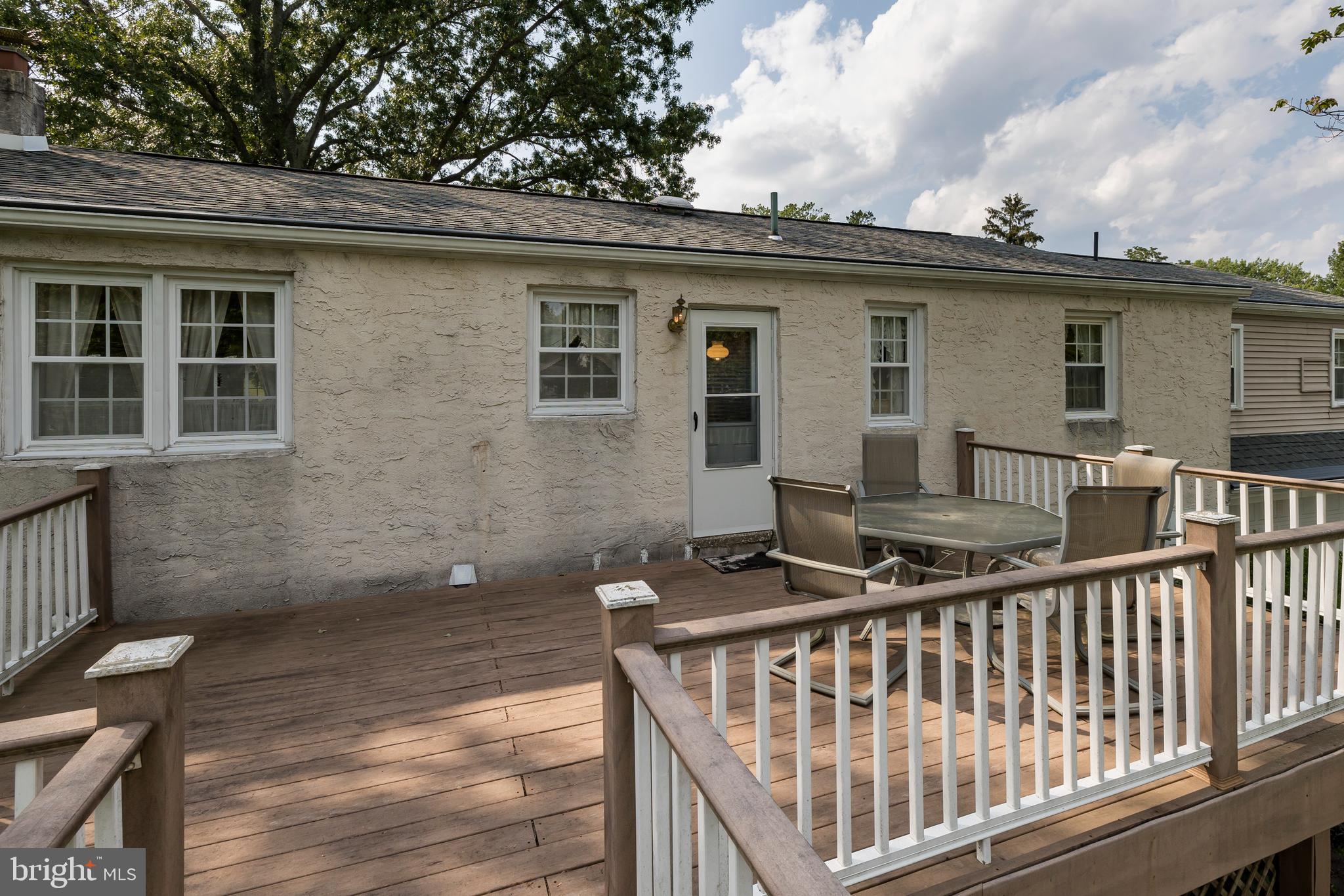 8 Benburb Road Phoenixville, PA 19460 - Photo 21 of 23 Deck