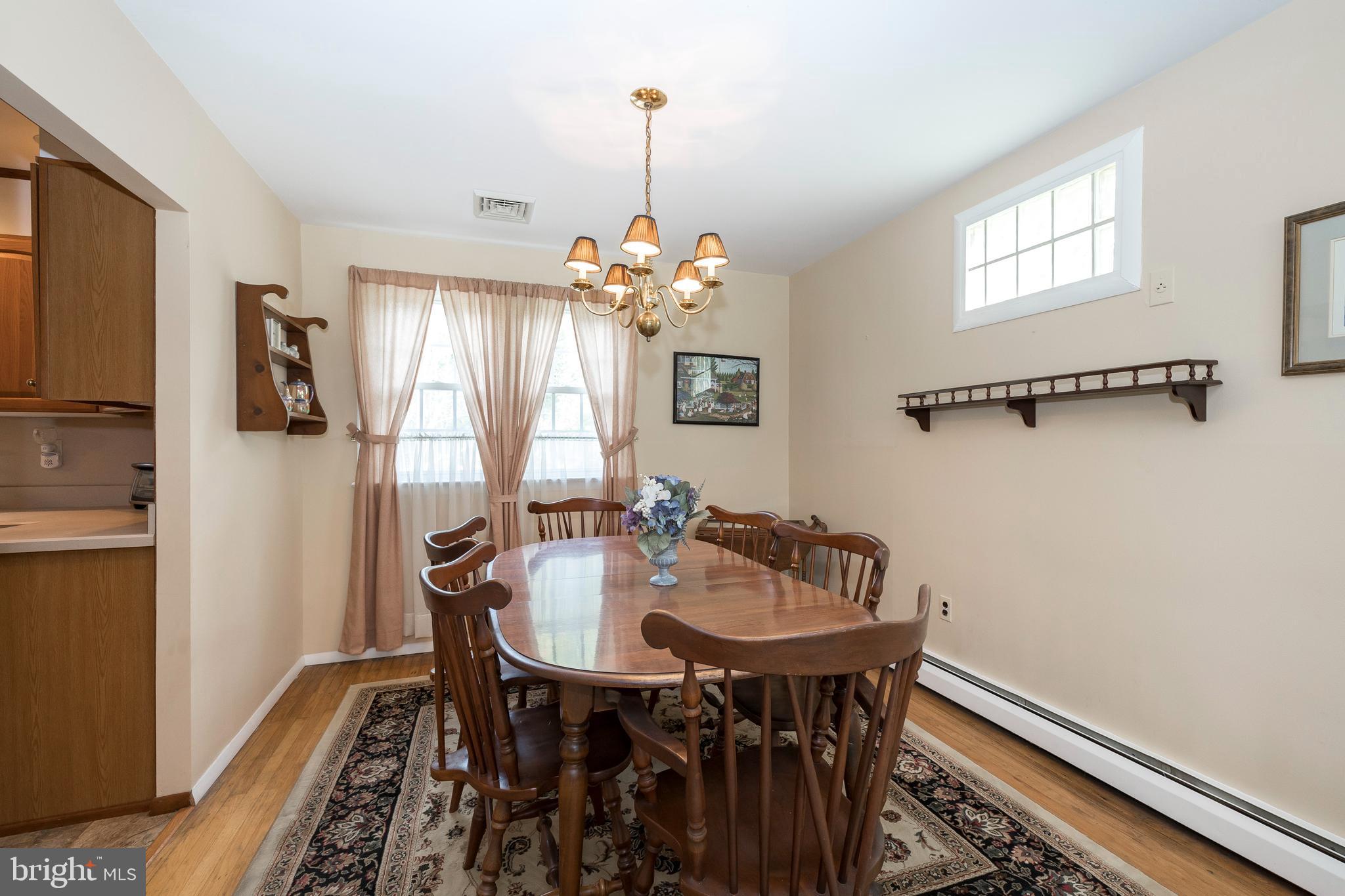 8 Benburb Road Phoenixville, PA 19460 - Photo 6 of 23 Dining Room