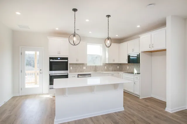 $589,990 | 3263 Kemp Drive, Hermitage, TN 37076