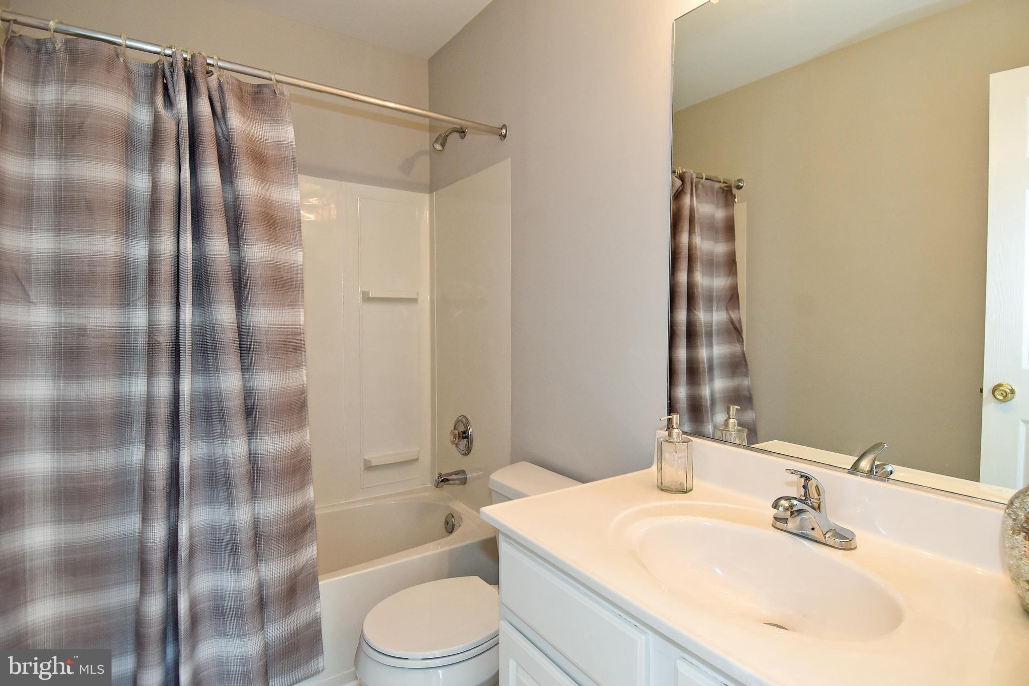 6433 McCoy Road Centreville, VA 20121 - Photo 16 of 37 Gallery Image 16