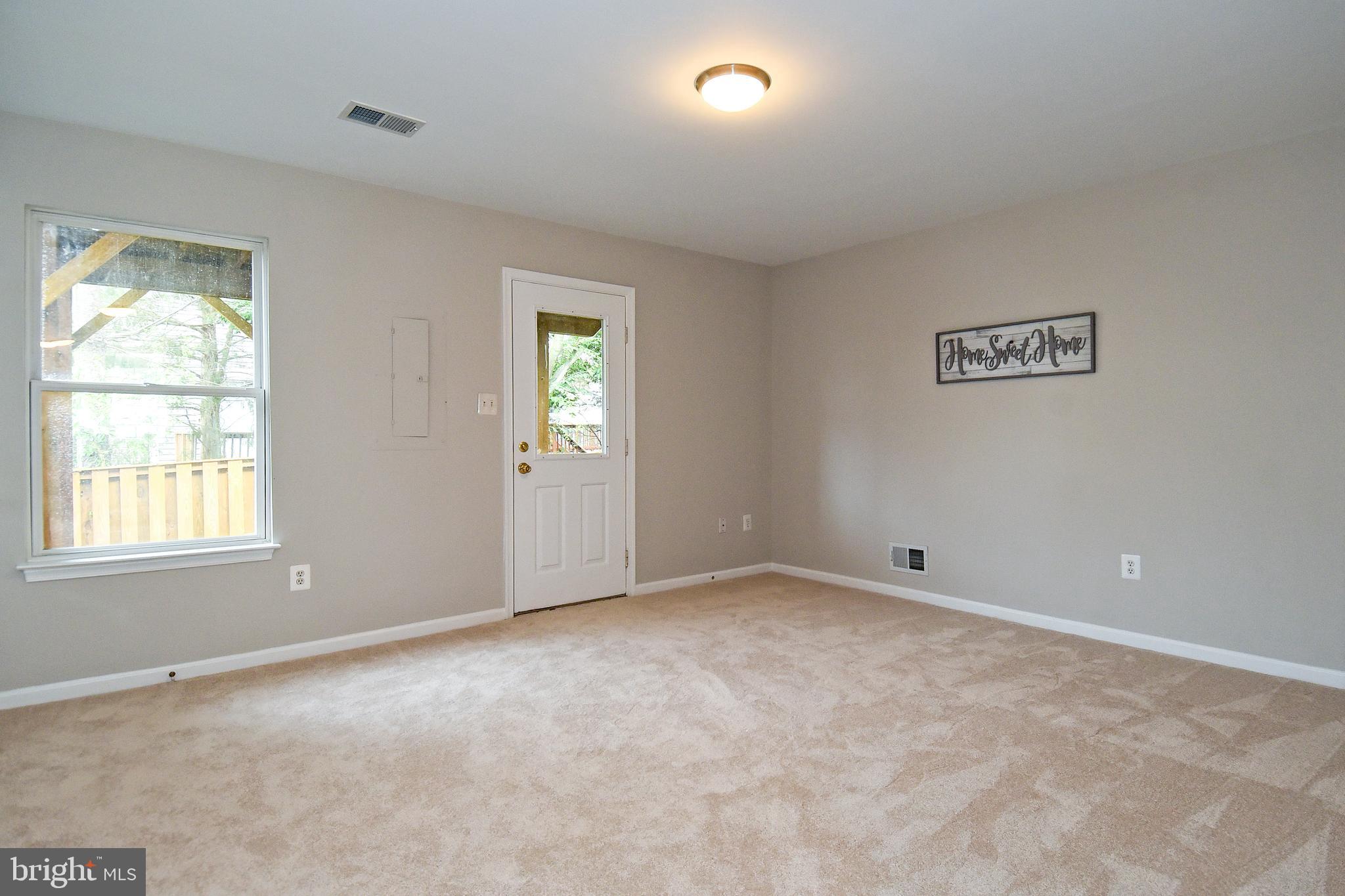 6433 McCoy Road Centreville, VA 20121 - Photo 27 of 37 Gallery Image 27