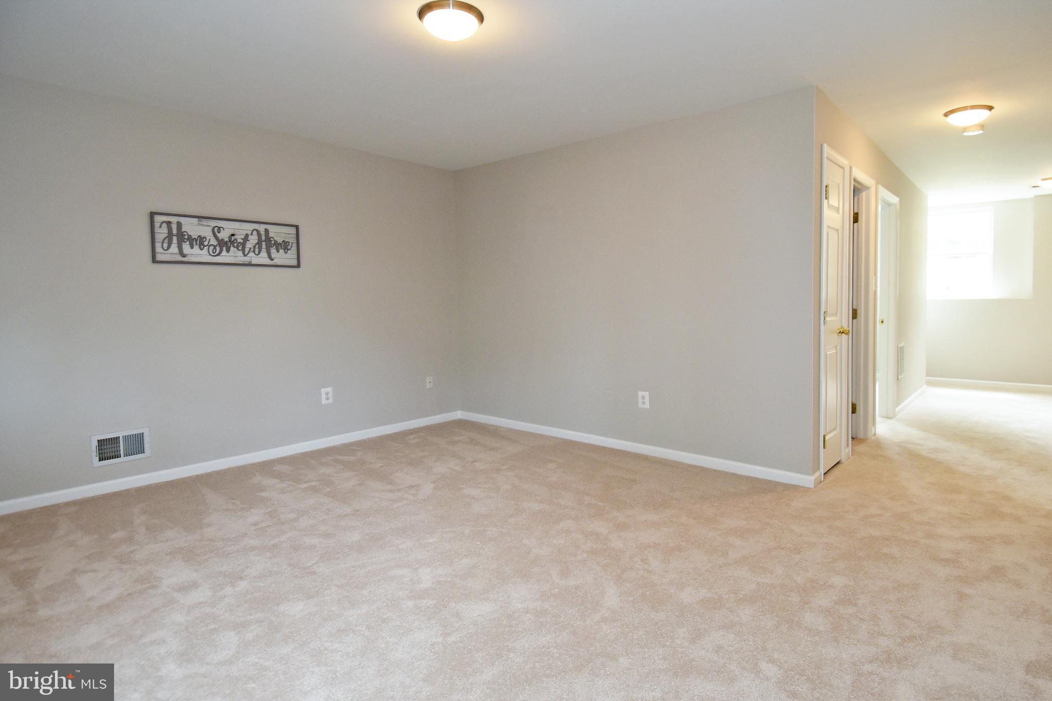 6433 McCoy Road Centreville, VA 20121 - Photo 30 of 37 Gallery Image 30
