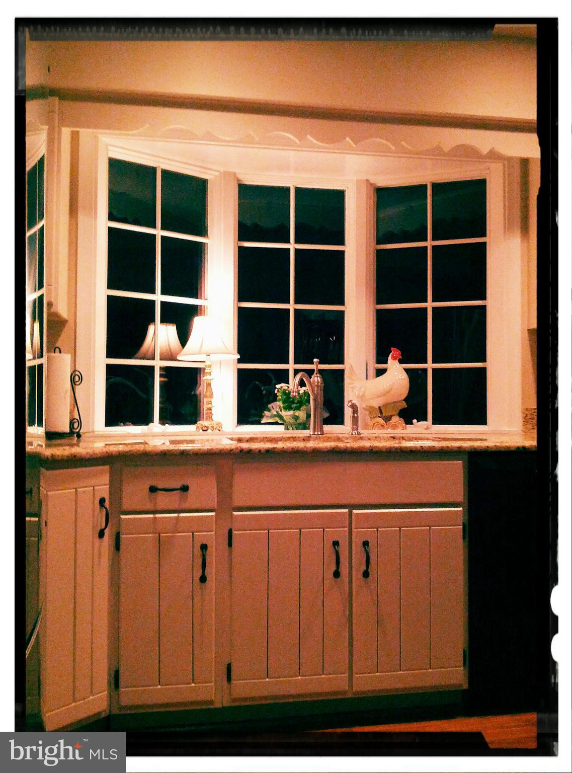 36364 Shoemaker School Road Purcellville, VA 20132 - Photo 12 of 30 Kitchen