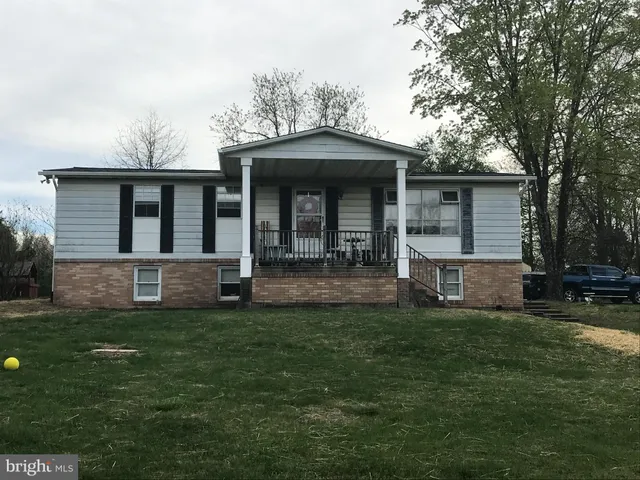 $2,100 | 3218 Fennel Road, Pennsburg, PA 18073