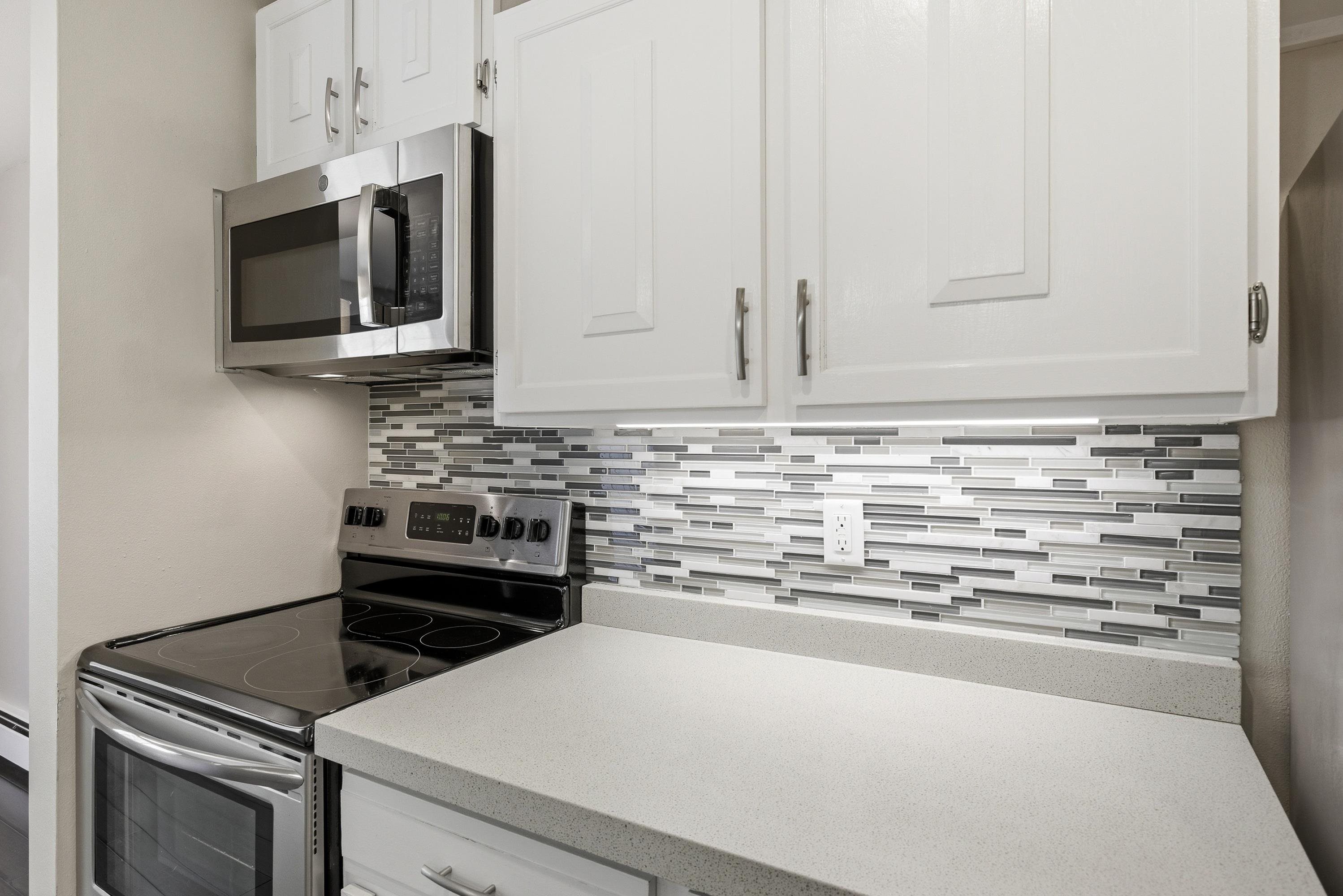 2140 Allen Boulevard, Unit 3 Middleton, WI 53562 - Photo 6 of 28