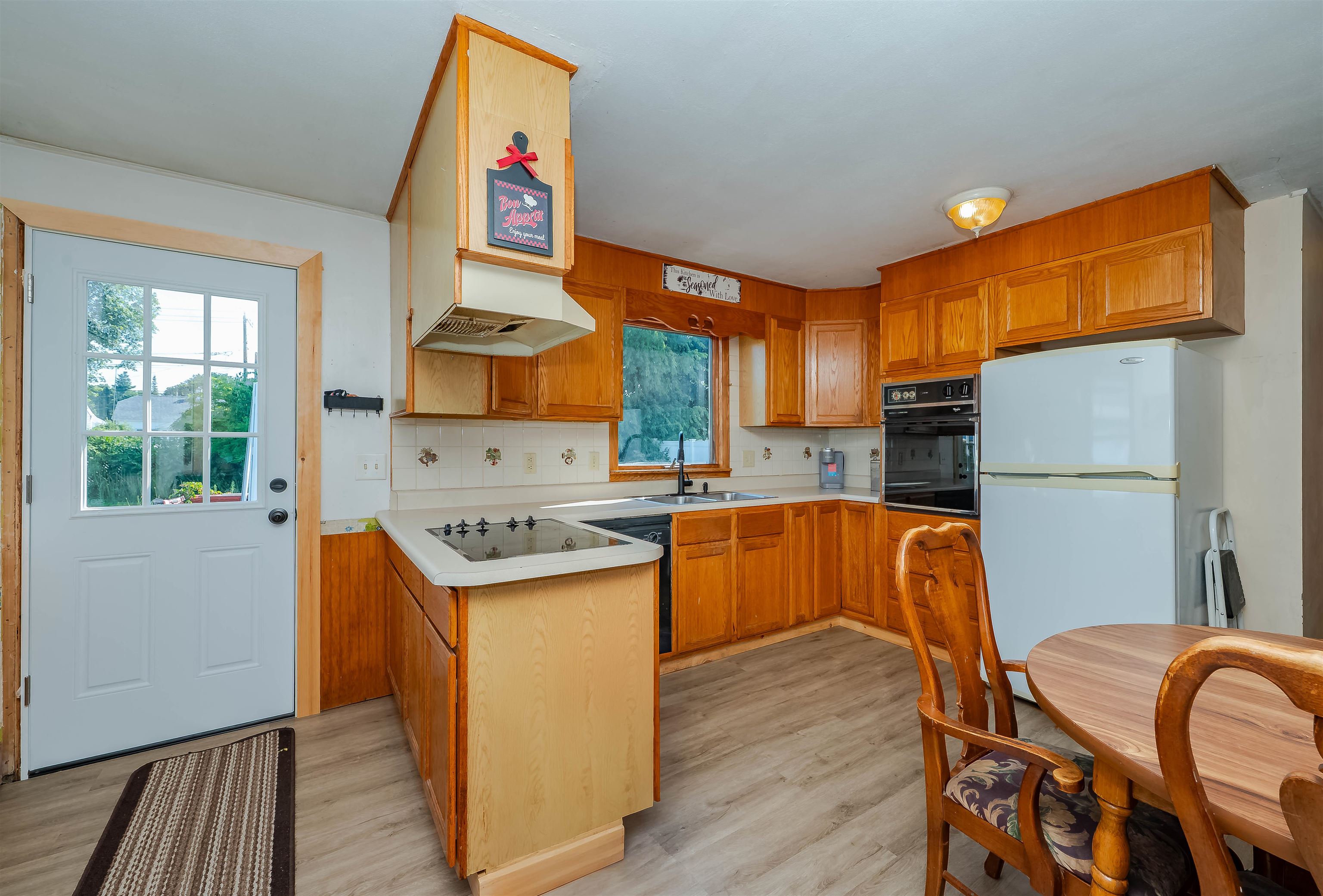 14 Harvard Street Rochester, NH 03867 - Photo 5 of 29