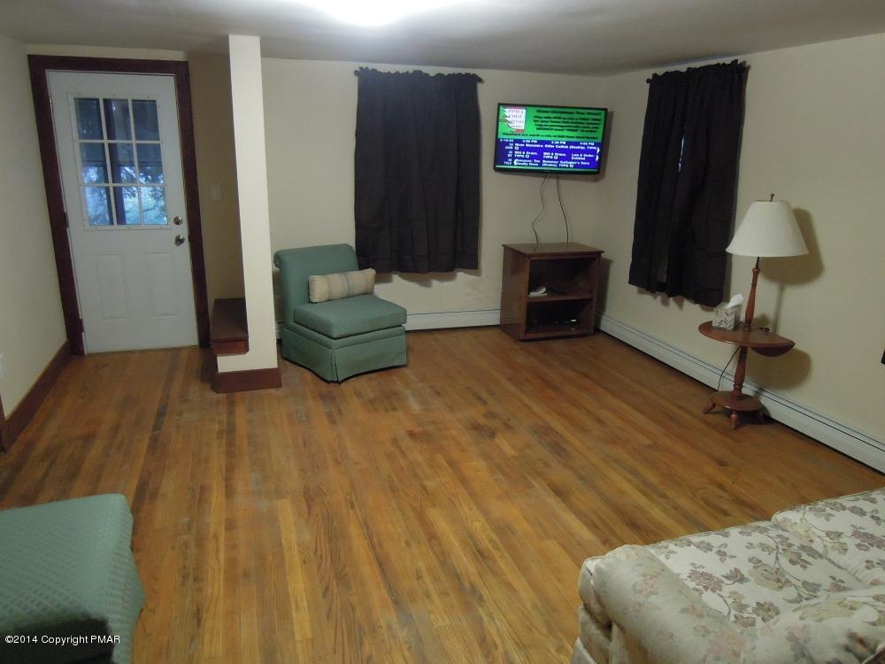217 Lower Swiftwater Road Cresco, PA 18326 - Photo 14 of 21 Living Room