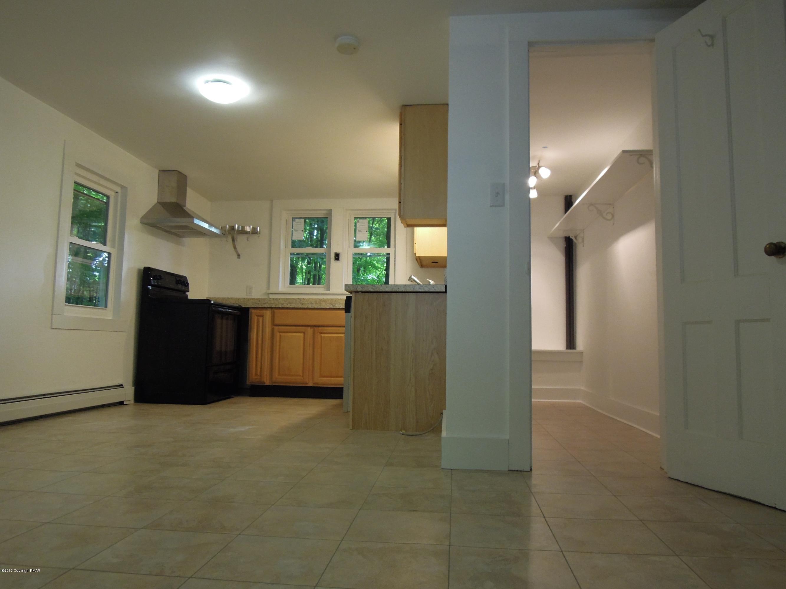 217 Lower Swiftwater Road Cresco, PA 18326 - Photo 4 of 21 Kitchen and Pantry
