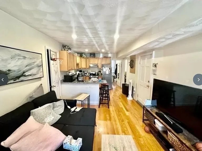 93 Endicott Street, Unit 2 Boston, MA 02113 - Photo 5 of 12