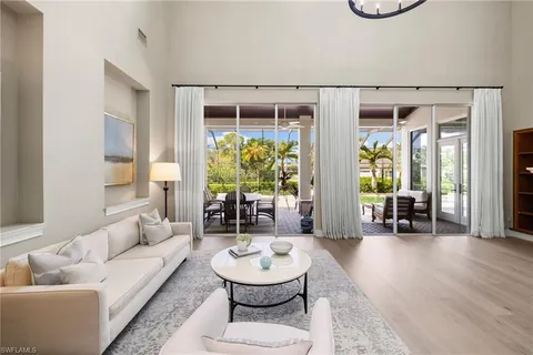 $5,495,000 | 707 Hickory Road, Naples, FL 34108