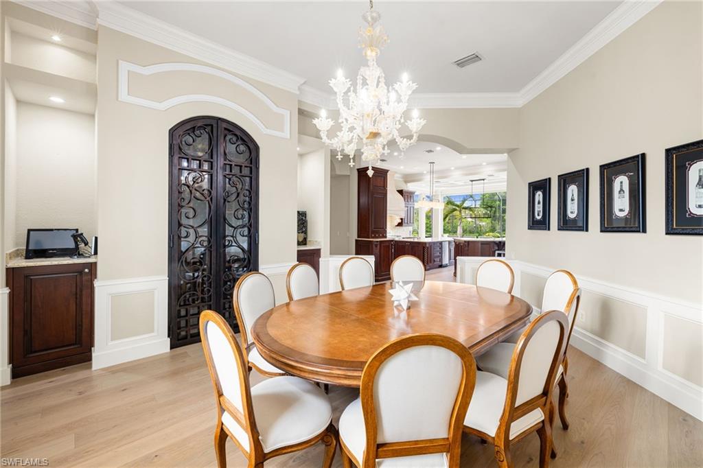 707 Hickory Road Naples, FL 34108 - Photo 14 of 47