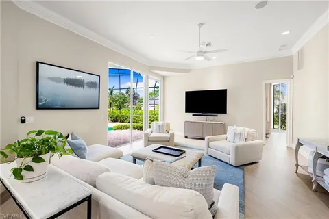 $6,495,000 | 707 Hickory Road, Naples, FL 34108